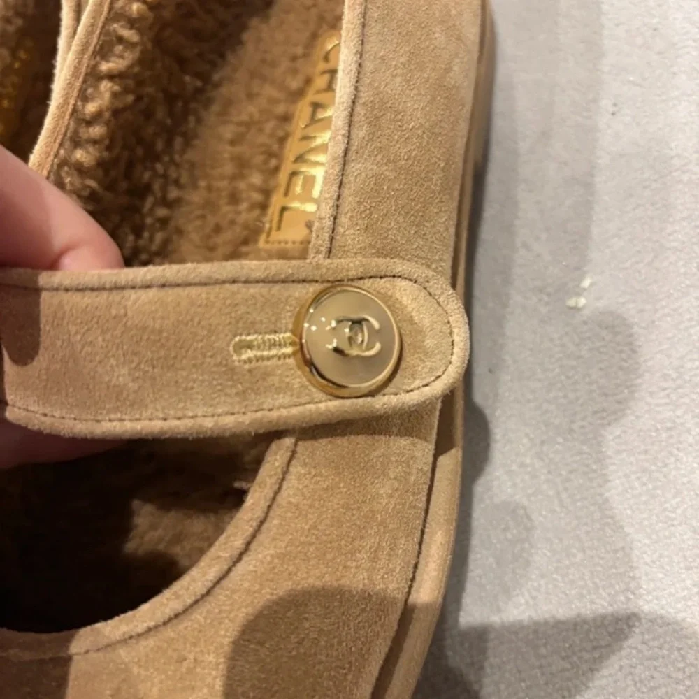 CHANEL Women's Beige Ankle Booties - Picture 5 of 8